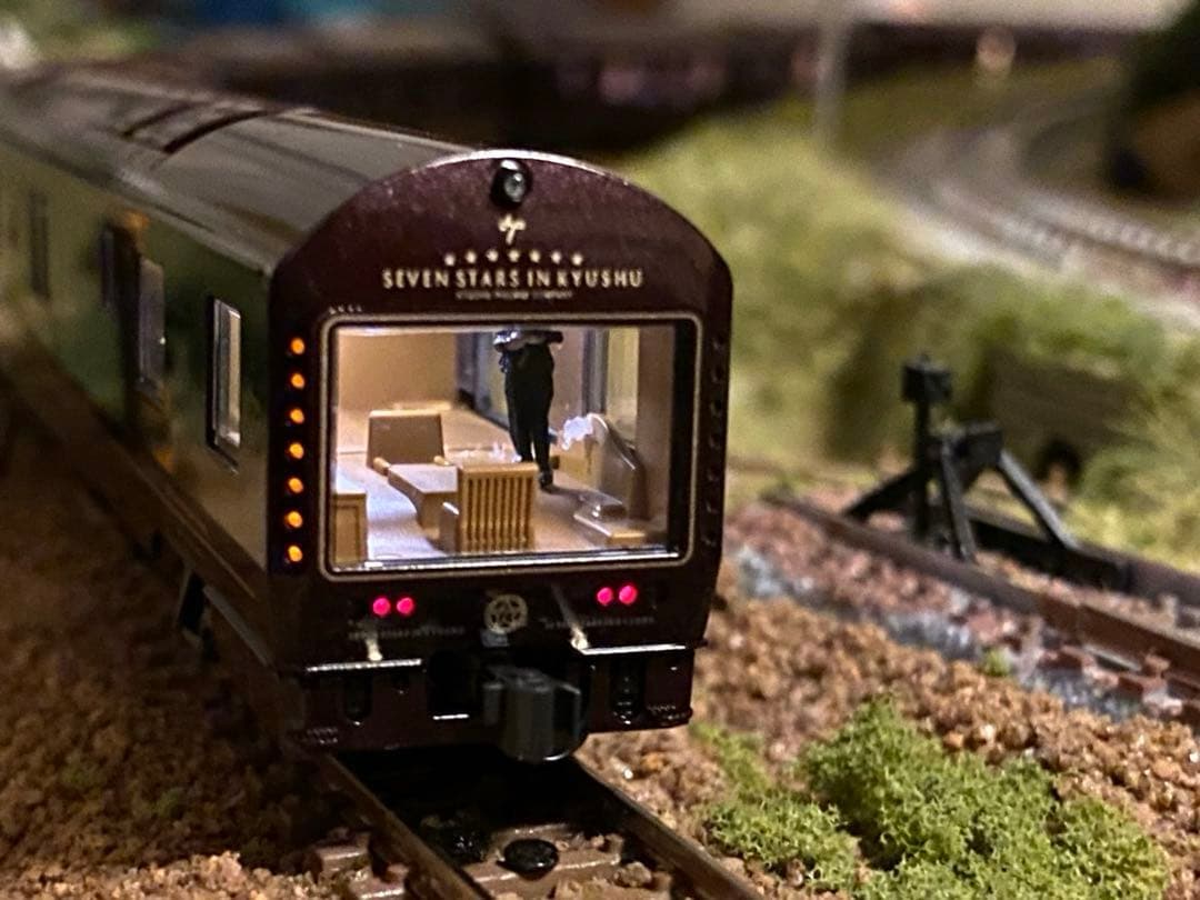 KATO 10-1519 クルーズトレイン「ななつ星 in 九州」8両セット