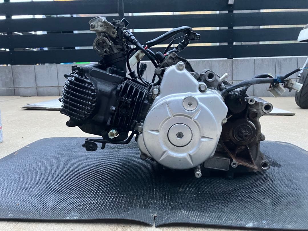 スーパーカブ50 エンジン スロットルボディ付き