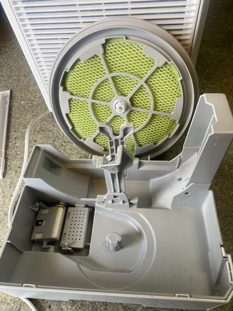 2022年製　美品　ダイキン　空気清浄機