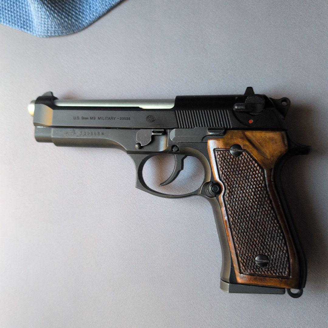 マルイベレッタM92Fウッドグリップ