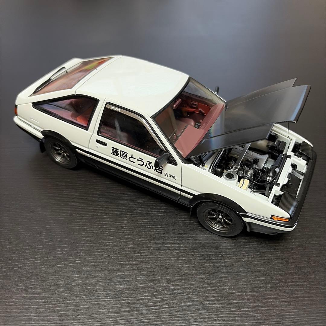 オートアート AE86 1/18　頭文字D