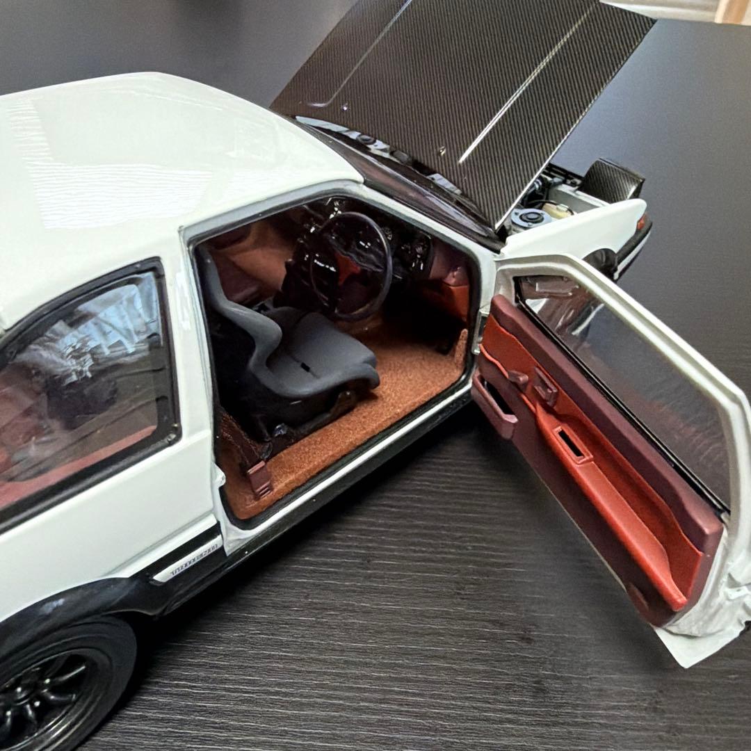 オートアート AE86 1/18　頭文字D