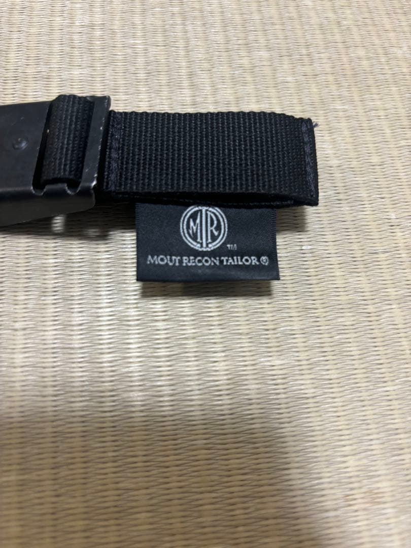 小物 MOUTRECONTAILOR Quick Release Key Chain