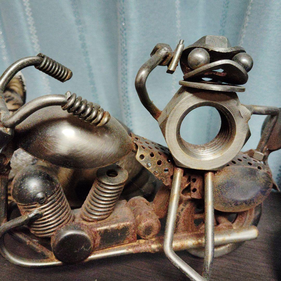 金属製バイクアート 猫とキャラクター付き