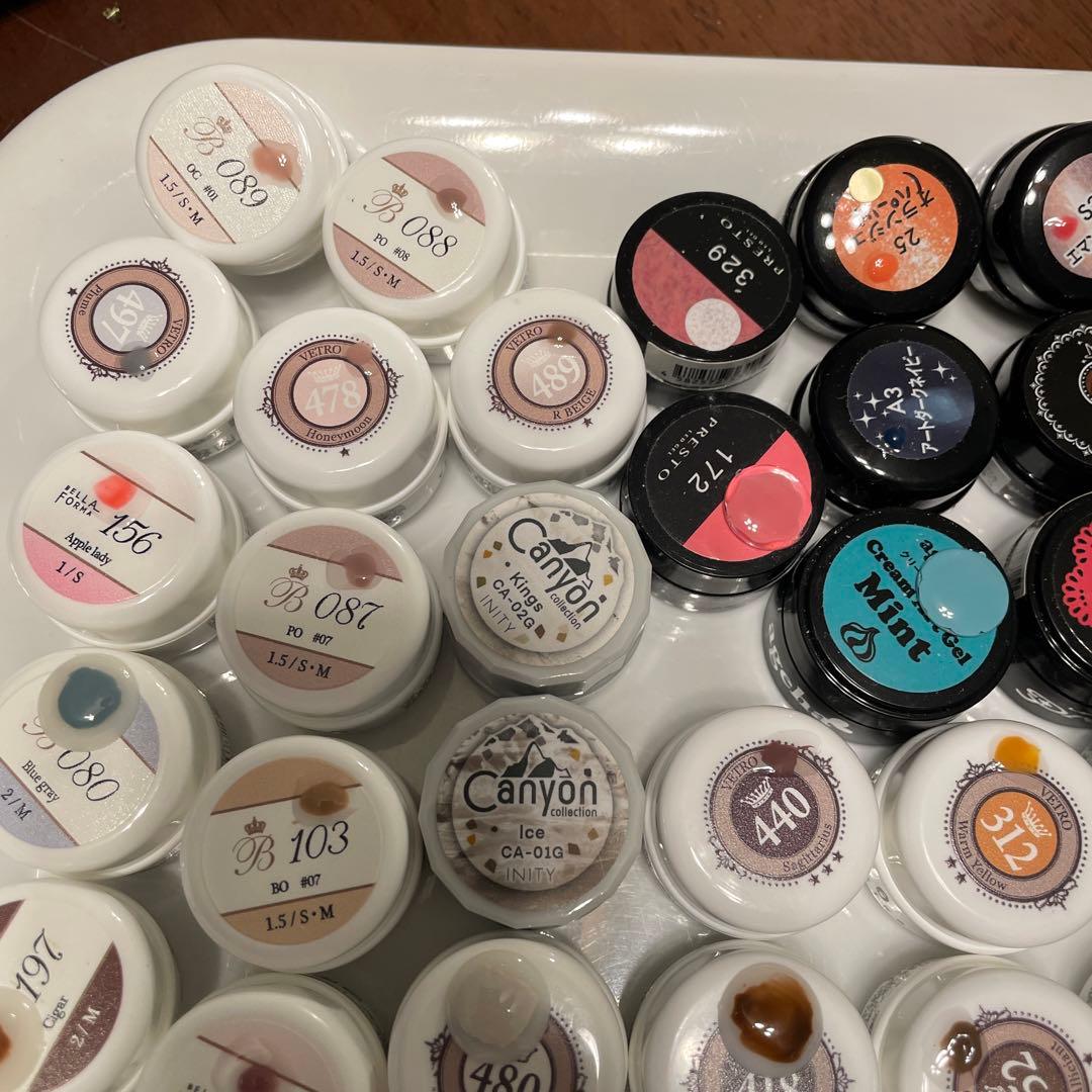 ジェルまとめ売り　60個以上あり　VETRO kokoistなど