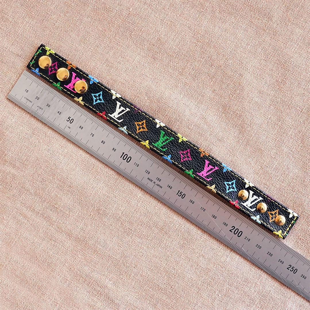 LOUIS VUITTON モノグラムバングル