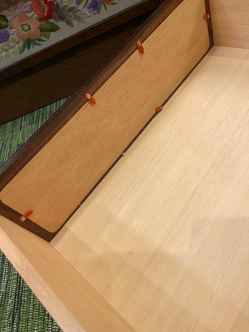 みあ様　刺繍装飾木製チェスト 3段