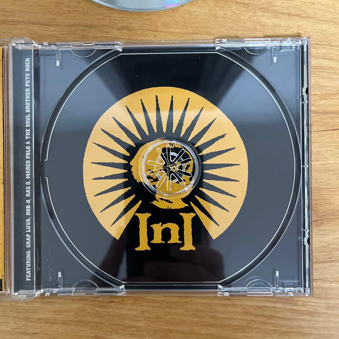 洋楽 [InI] CENTER OF ATTENTION CD