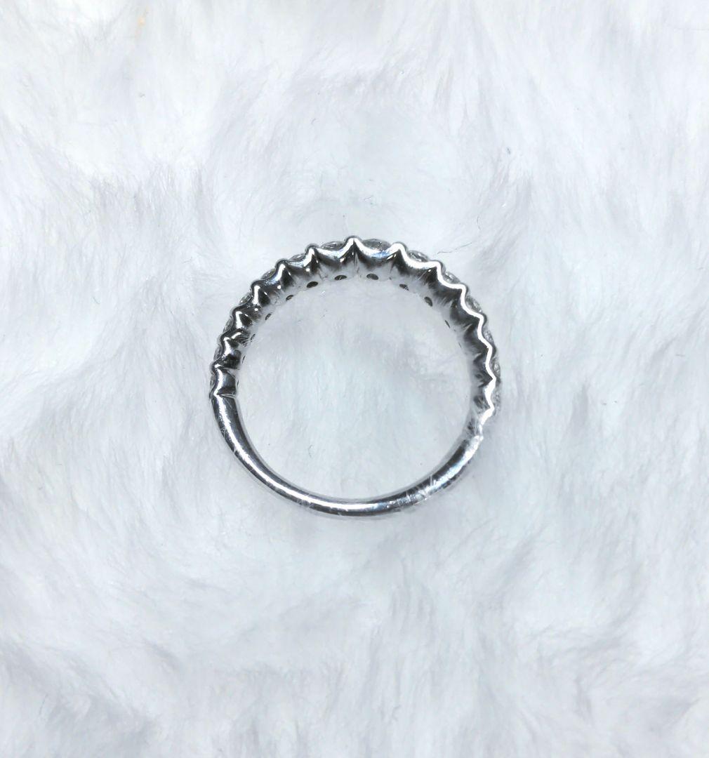 プラチナ　ハーフエタニティリング