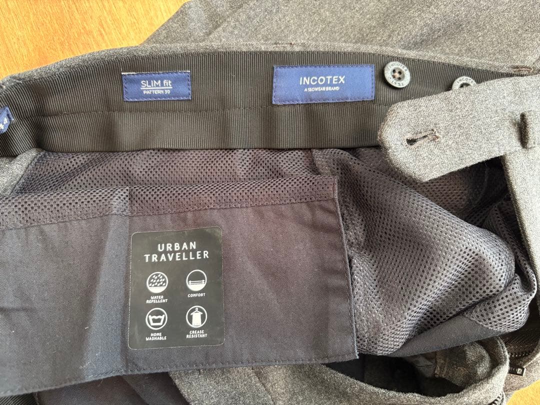 INCOTEX 44 グレー URBAN TRAVELLER ウールポリ混