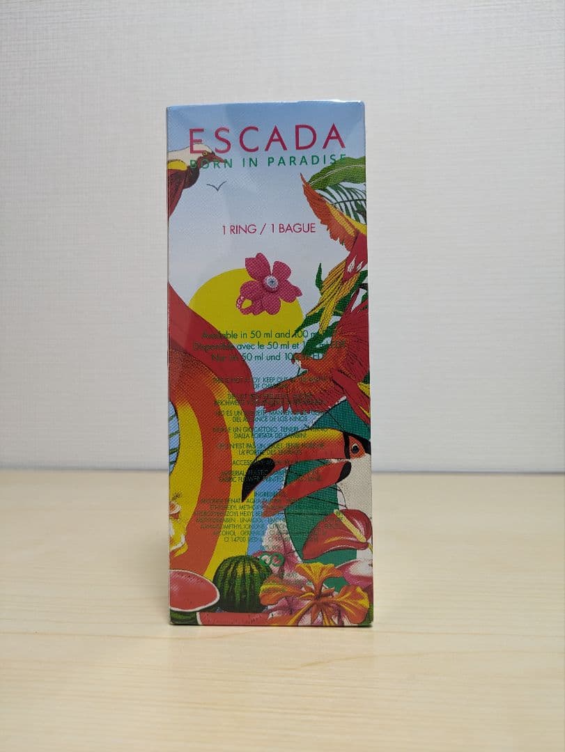 ESCADA　エスカーダ　ボーンインパラダイス　100ml　香水