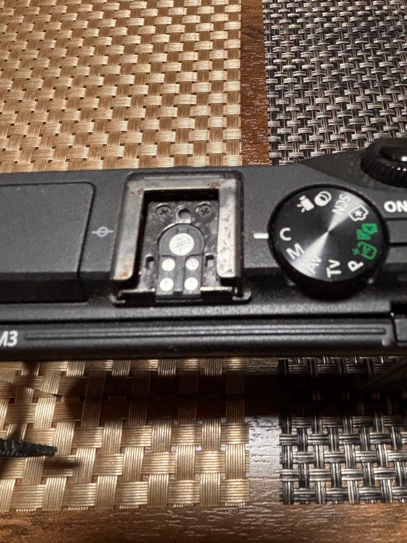 Canon EOS M 3ミラーレスカメラ ブラック（ジャンク品）