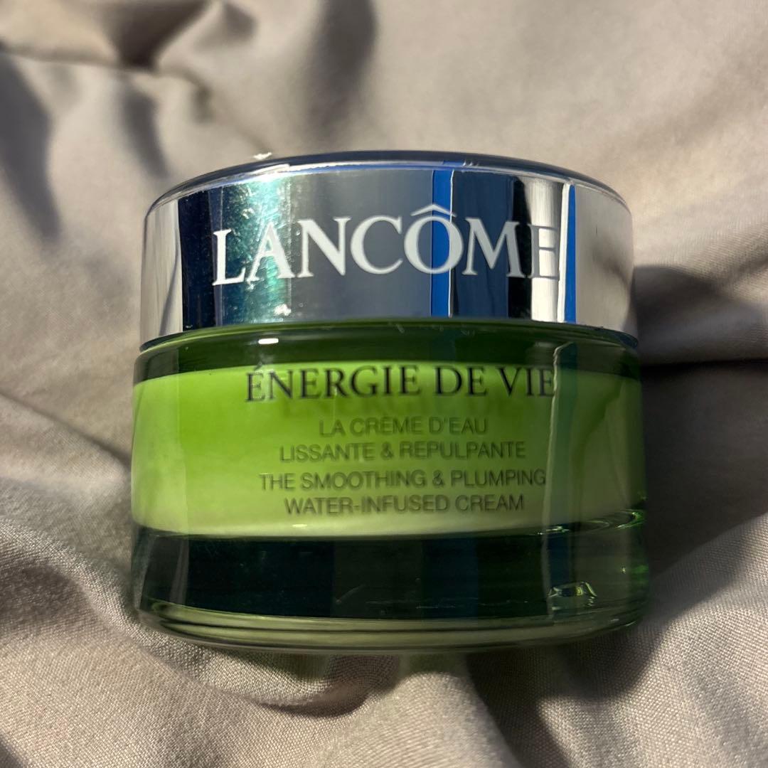 ランコム エナジー ド ヴィ エッセンス イン クリーム