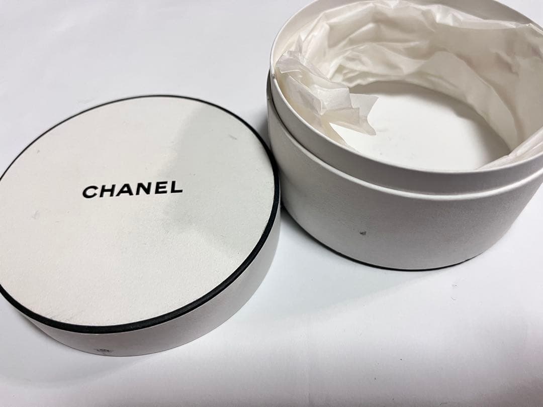 CHANEL シャネル 非売品 ノベルティ ホワイトカメリアコサージュ
