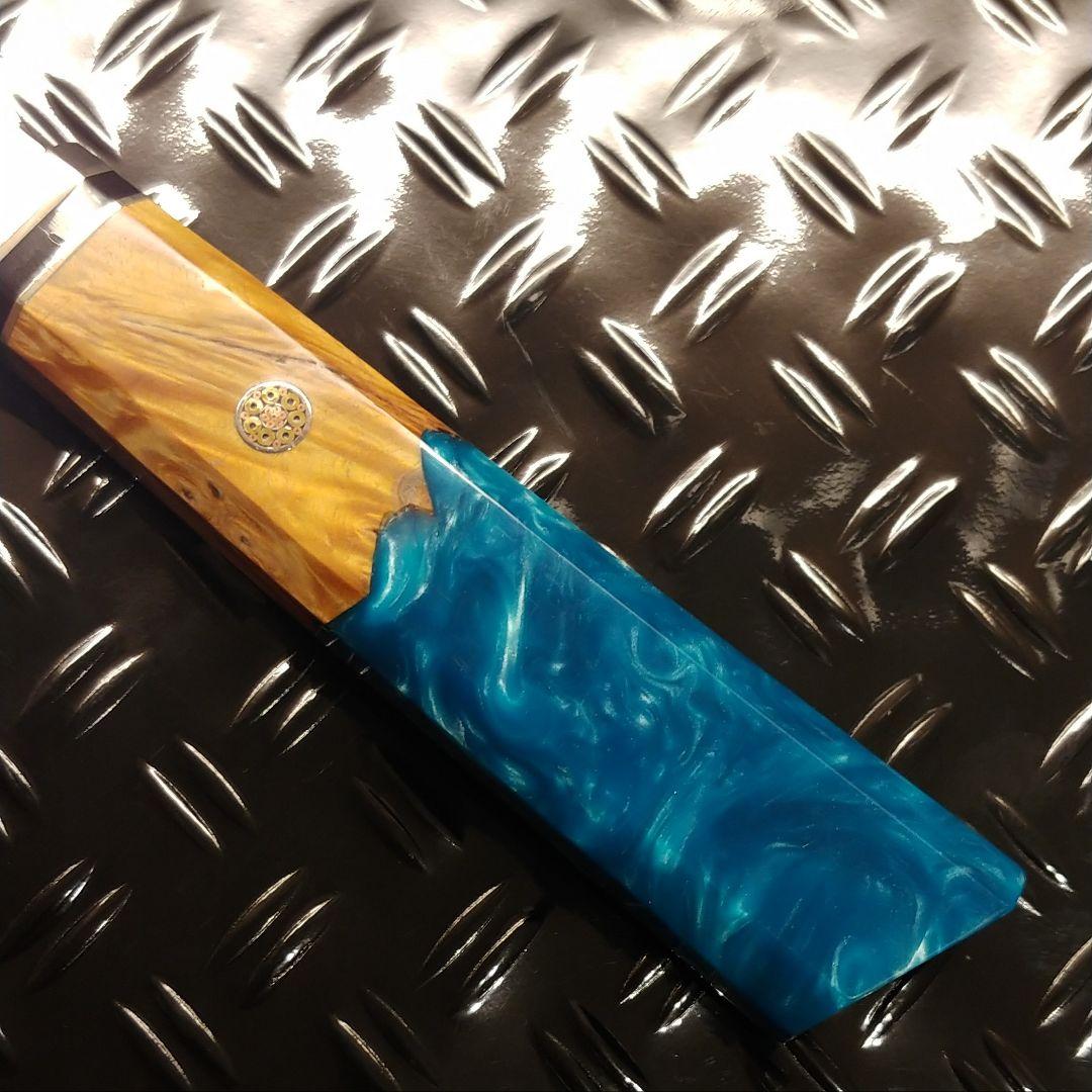 プレゼント付き!　V金10号　67層　ダマスカス包丁　ブルー柄　剣型　牛刀包丁