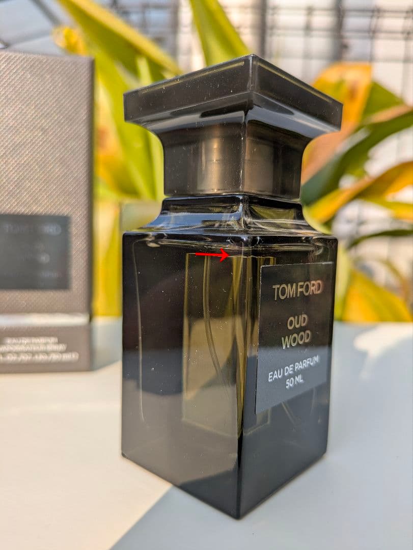 TOMFORD トムフォード ウード ウッド オード パルファム たっぷり残量有