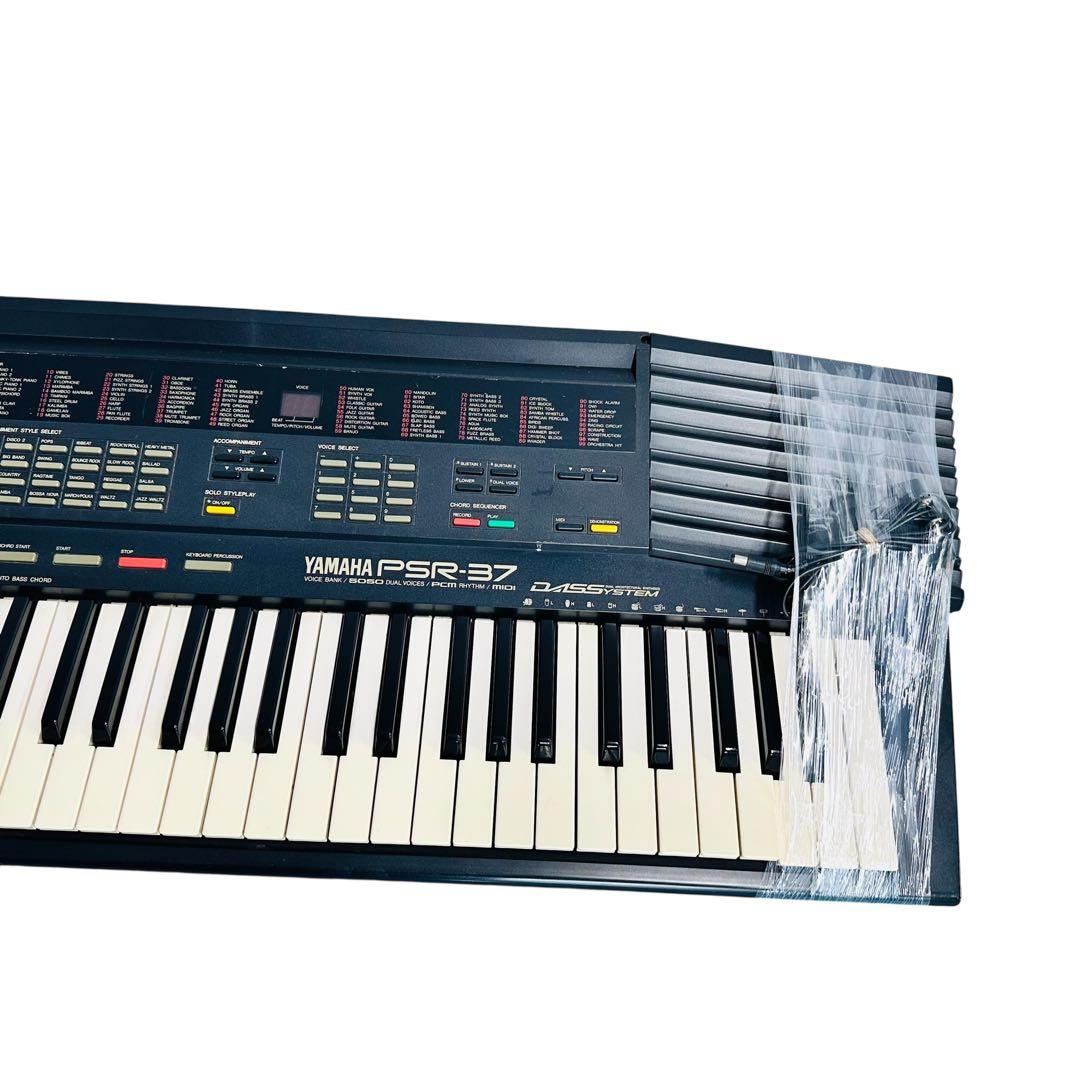 YAMAHA 電子キーボード　PSR-37