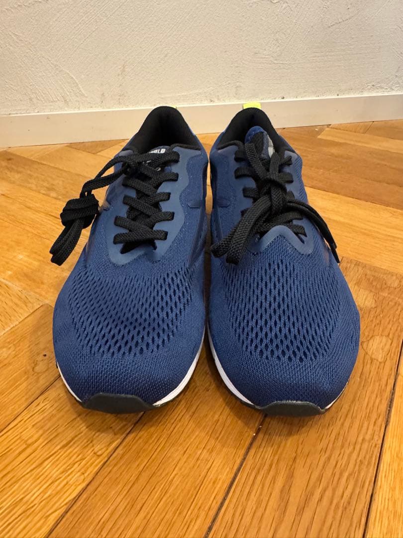 ビモロランニング ベロ・トリコ スペックス“ネイビー　25.5cm