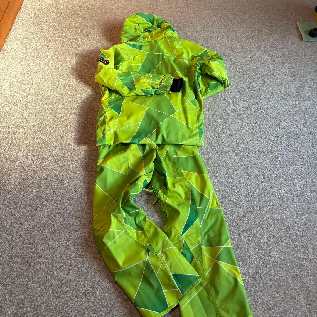 【phenix 】蛍光グリーン スキーウェア 上下セット サイズS ユニセックス