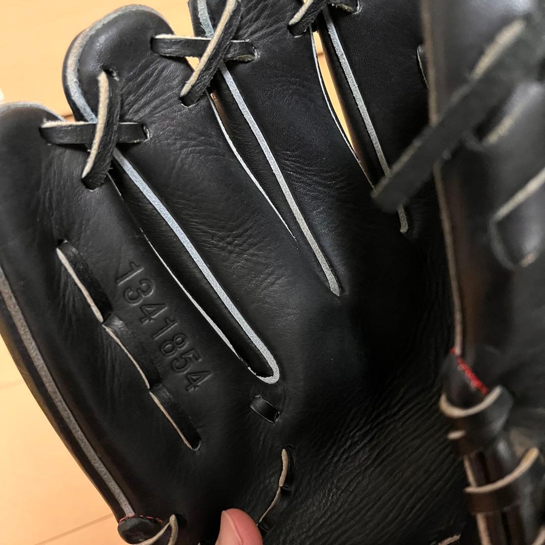 アンダーアーマー　硬式用　左投げ　グローブ　左投手　サウスポー