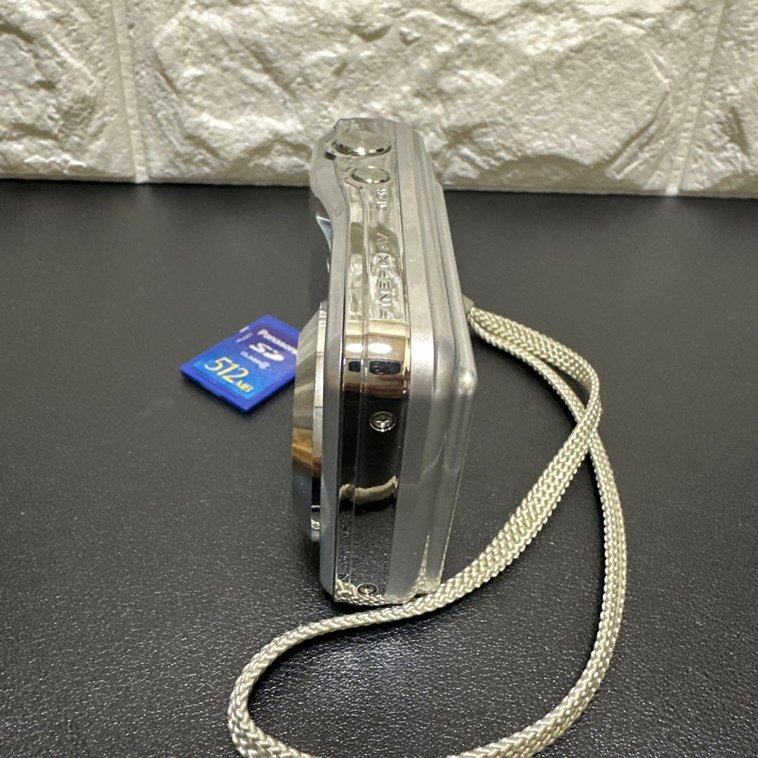 FUJIFILM FINEPIX AV100 動作品　電池式　SDカード付き