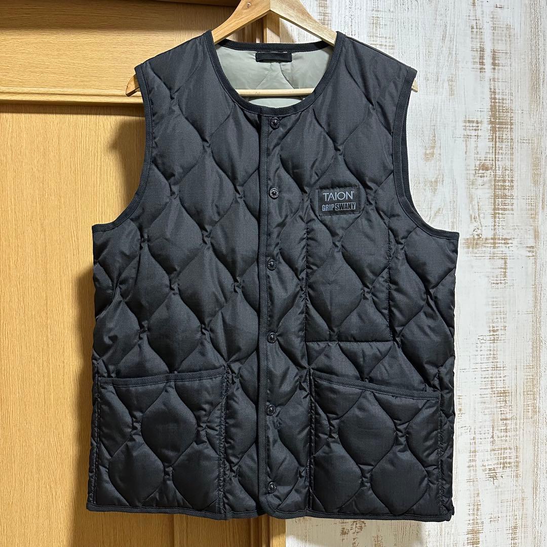 TAION×GRIP SWANY DOWN VEST BLACK
