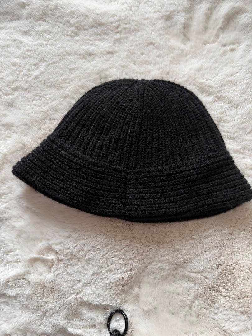 CELINE ブラック ニットバケットハット