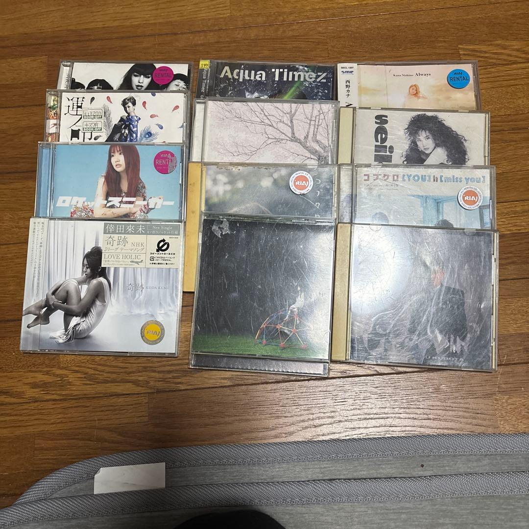 CDコレクション（Aqua Timez, コブクロなど）