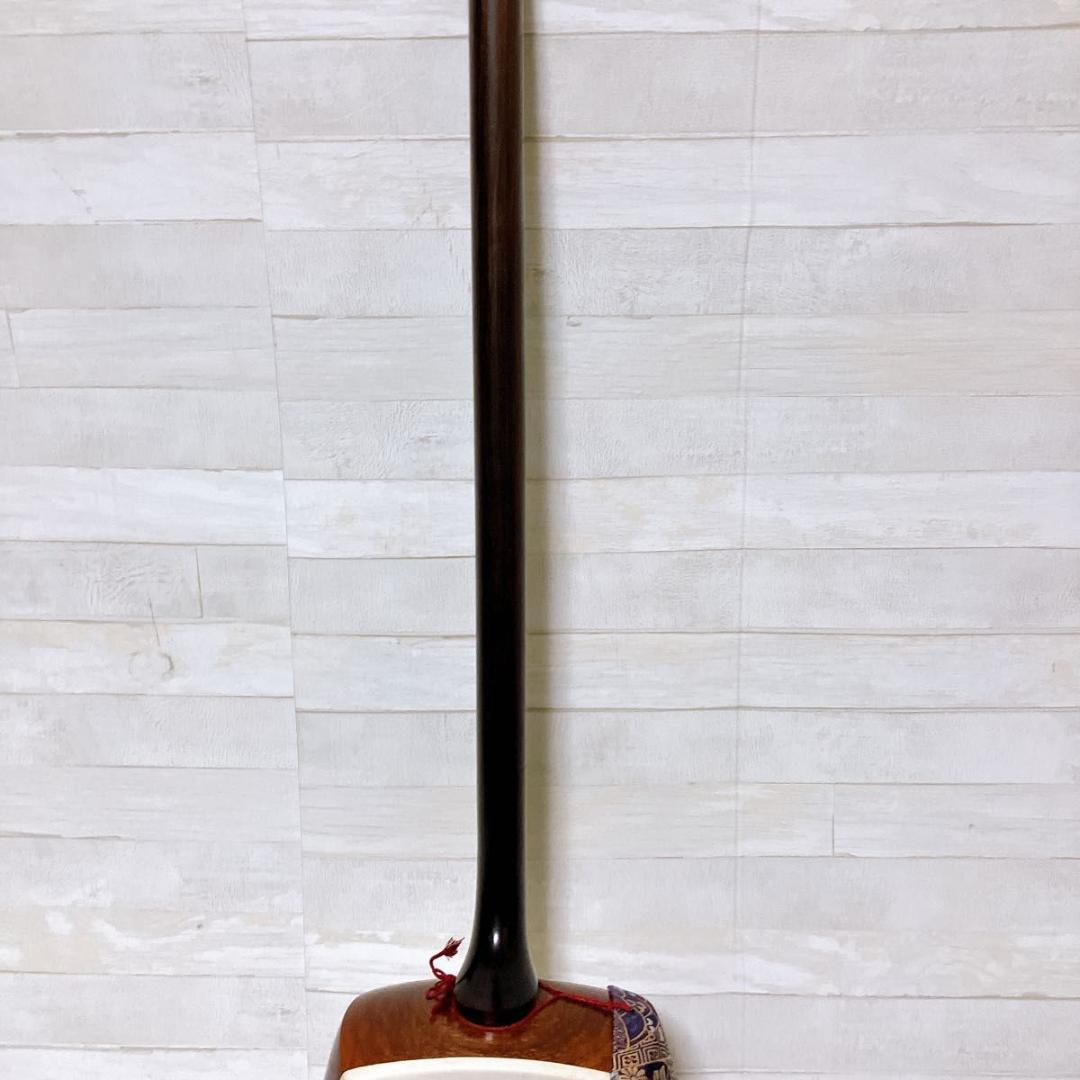 三味線 地唄 中棹 紅木 和楽器 ハードケース付き 三つ折 民謡 皮破れなし