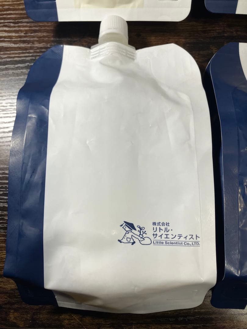 まるチワ 【未開封品】トイトイトーイ 1000g 詰め替え用 4個セット