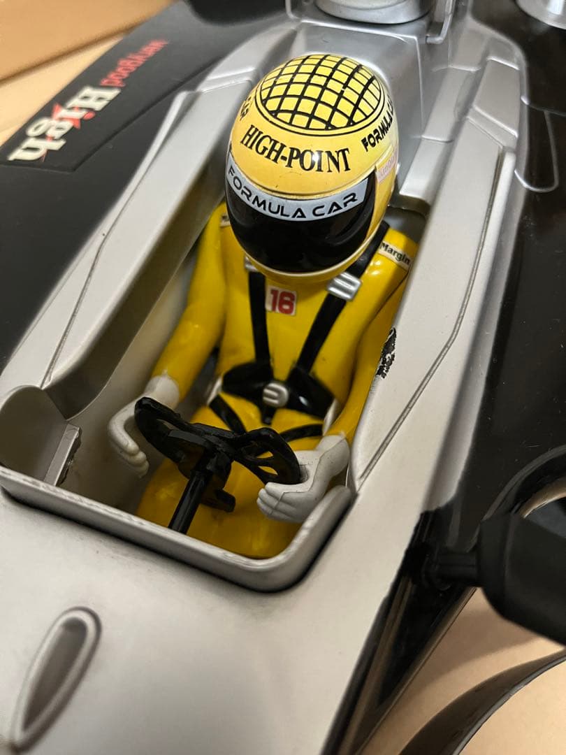 F-1 ラジコンカー　おもちゃ