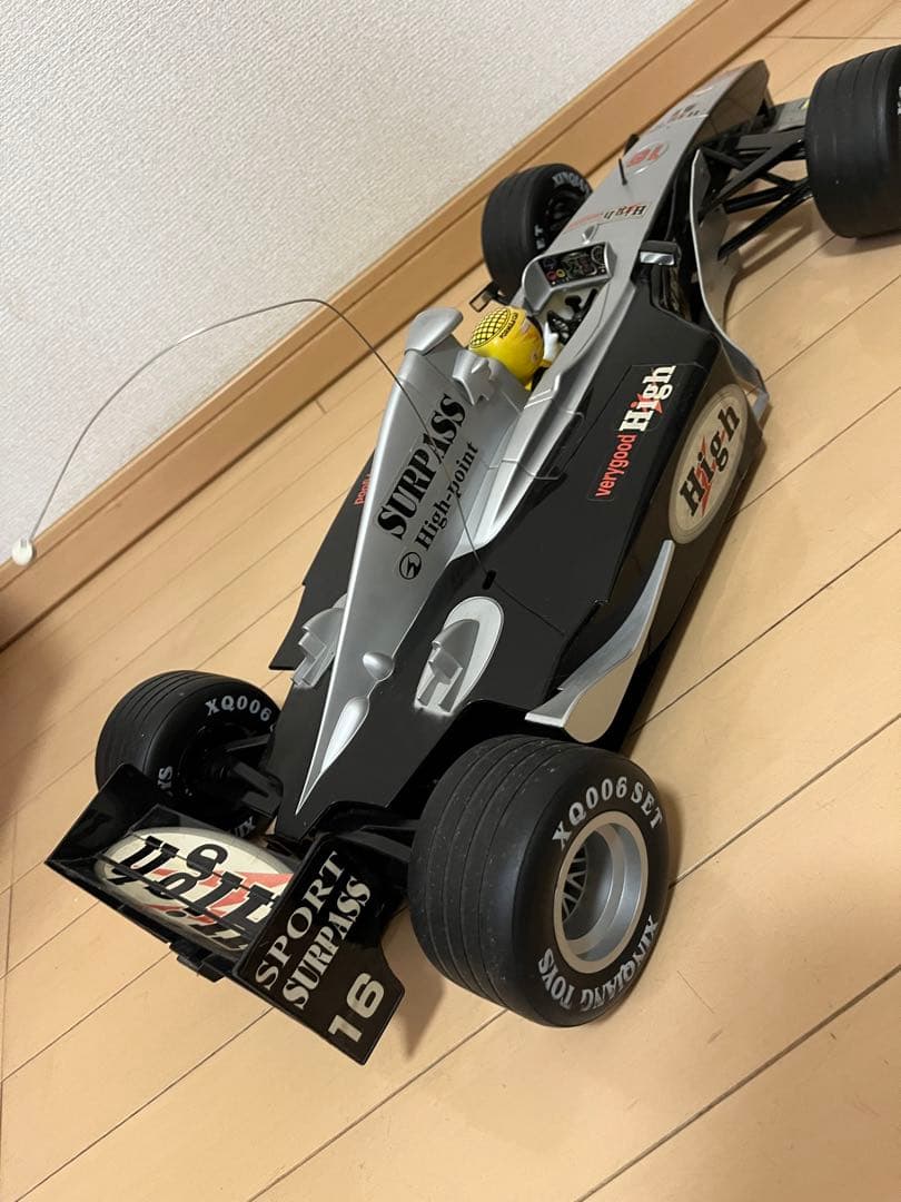 F-1 ラジコンカー　おもちゃ