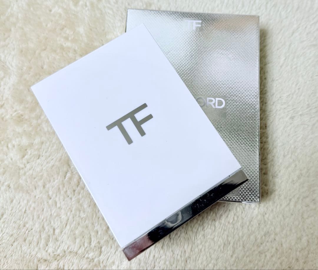 トムフォード　ソレイユアイカラークォード　シャレーミンク