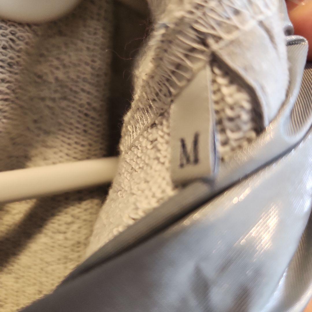 【gucci】MONCLER モンクレール⭐ラメグレーパーカーM