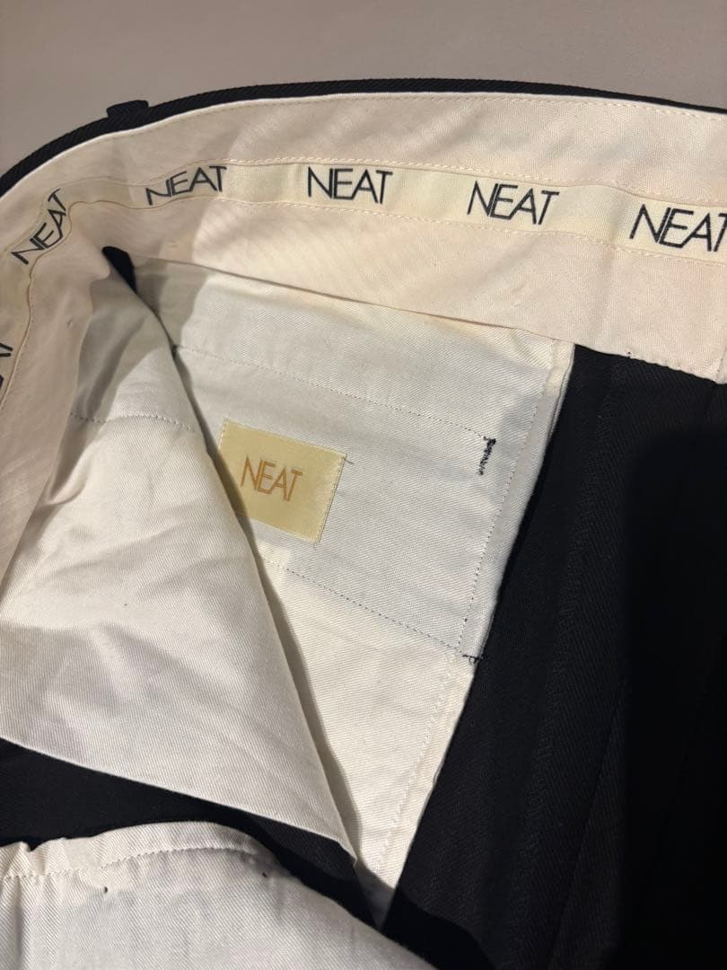 NEAT ブラック スラックス 2プリーツ コットン100 サイズ48