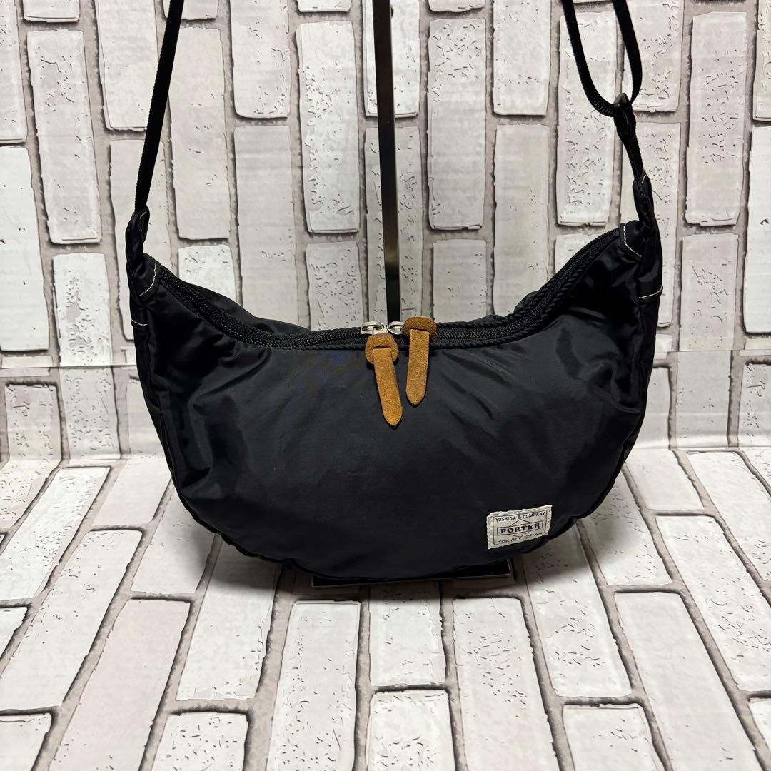 美品 PORTER ポーター REEF リーフ 三日月 ショルダーバッグ