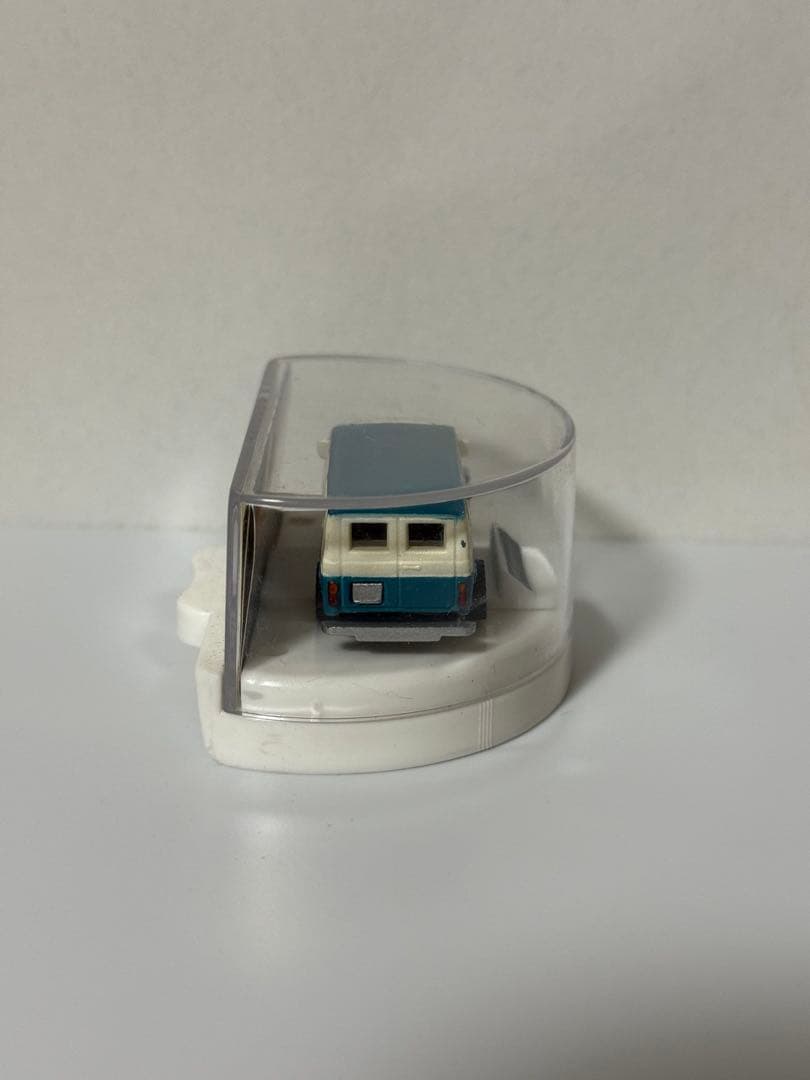 買うやつはバカ