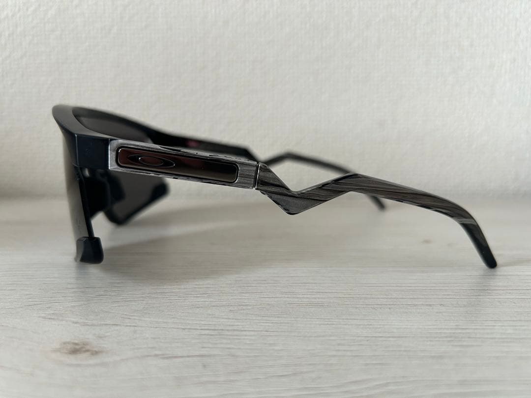 Oakley BXTR MotoGP™ Collection箱・袋付き