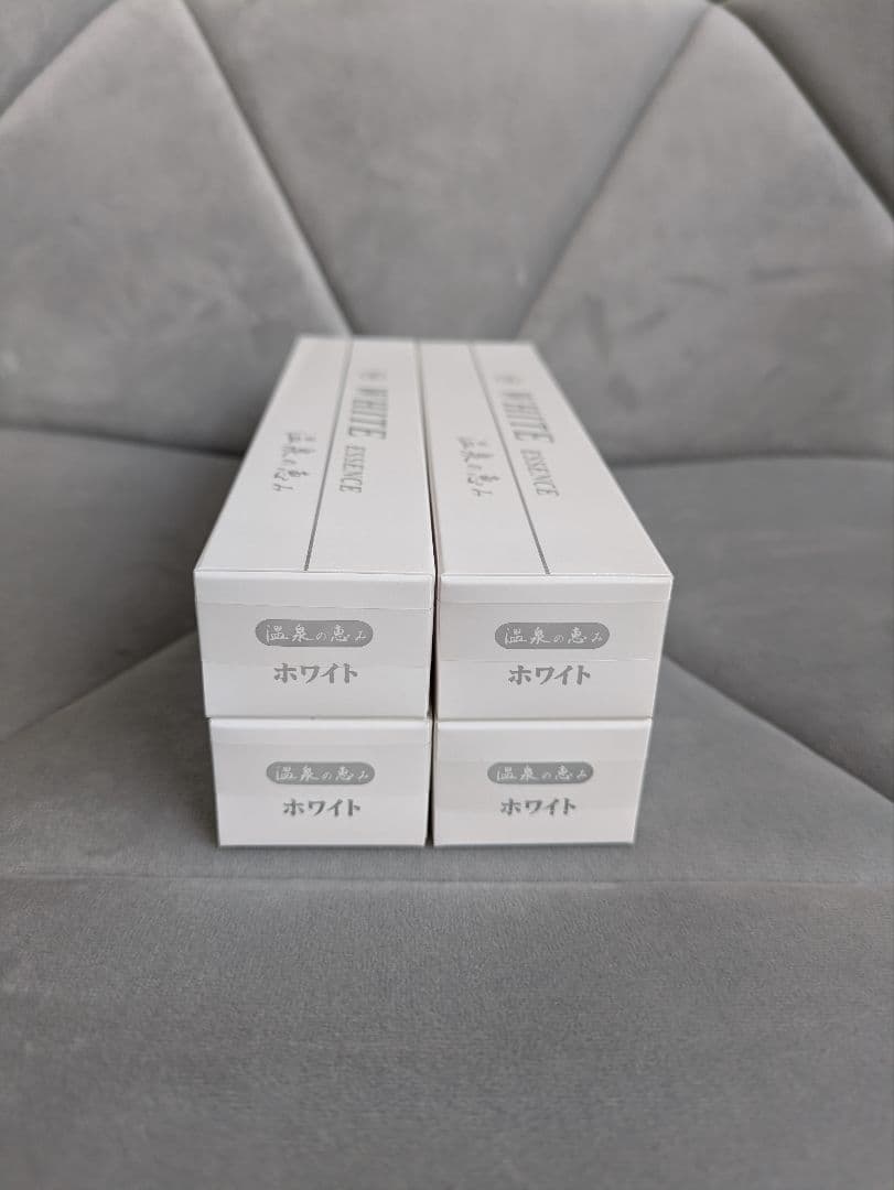 イオン化粧品　ホワイトエッセンス　4個セット