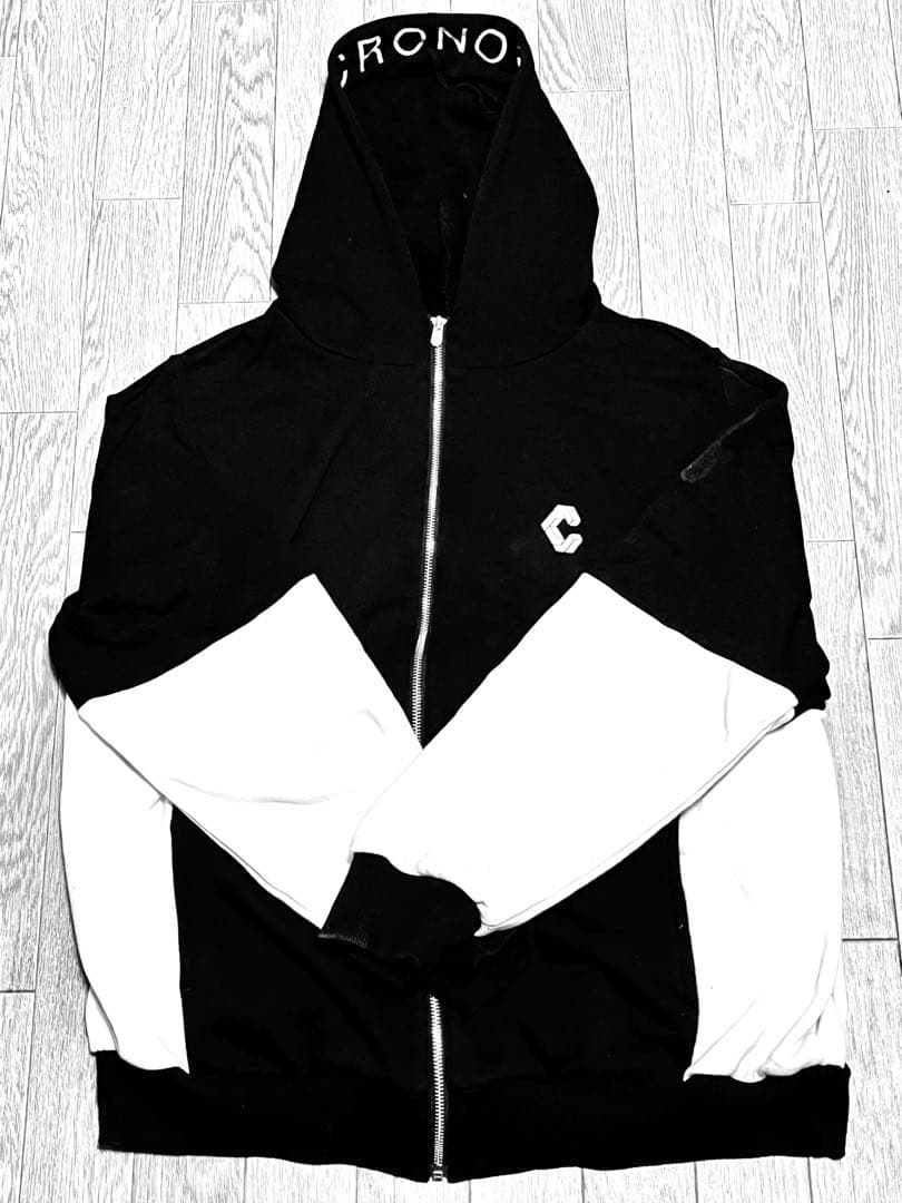 CRONOS フード付き　スウェット上下セット　メンズ　本日出品終わり価格