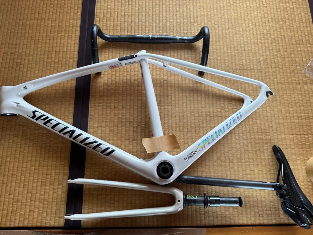 スペシャライズド　2019ターマック　メン　コンプ　フレーム49