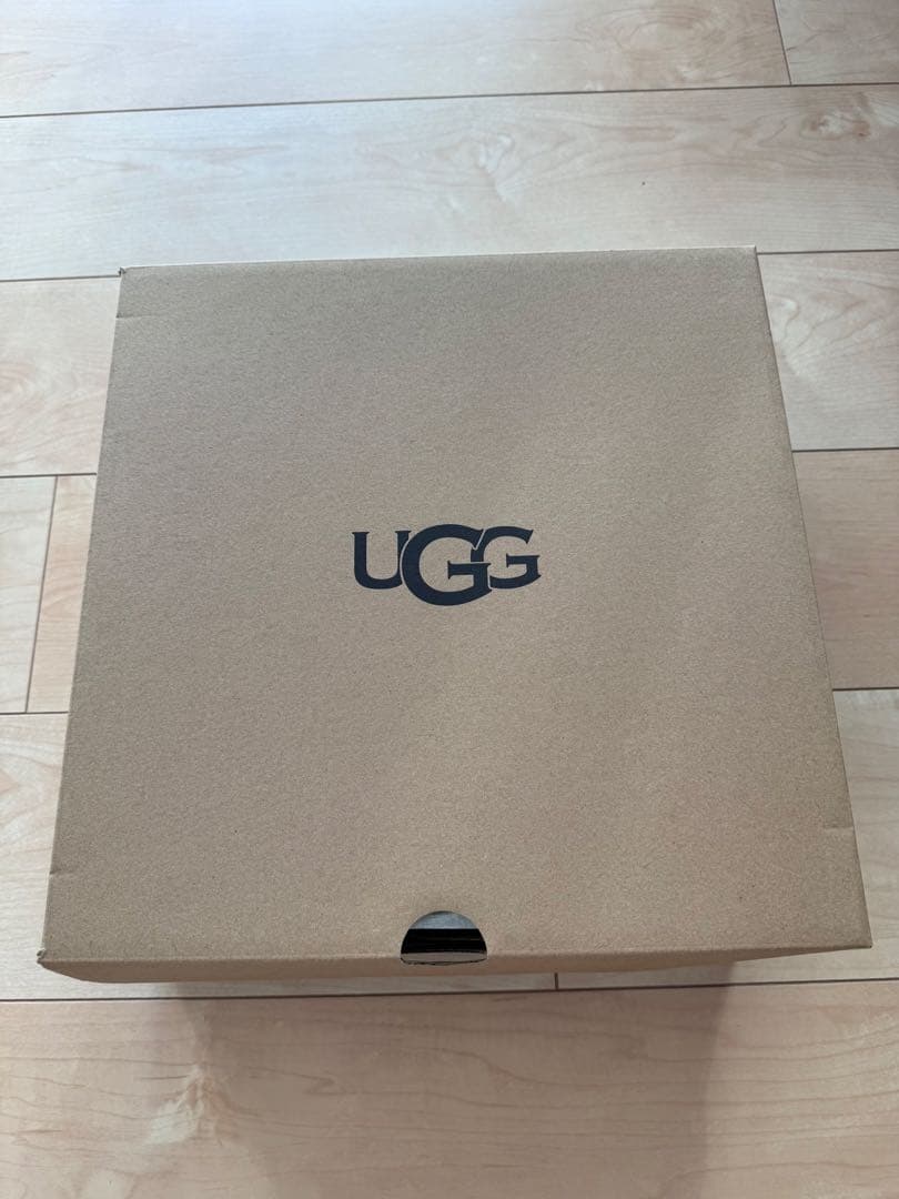 UGG スエードファースリッポン ブラウン