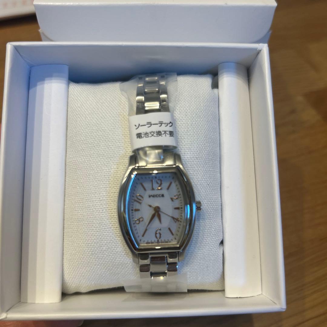 Wicca ソーラーアナログ時計 シルバー