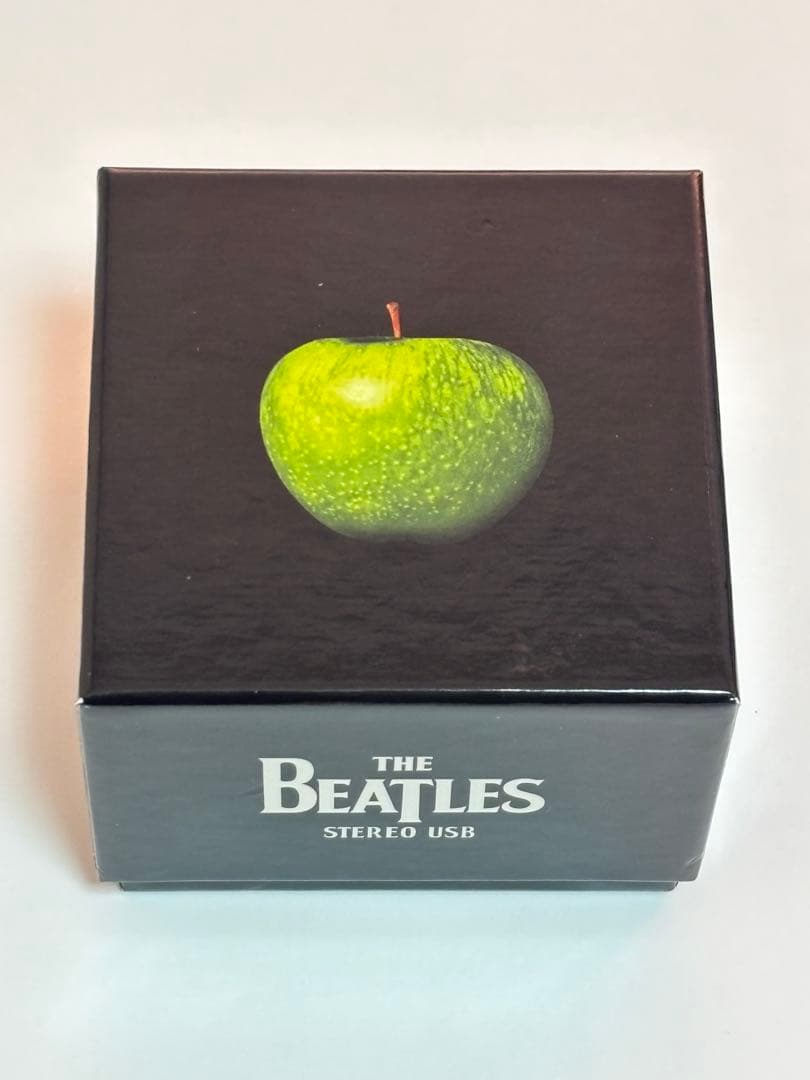 ザ・ビートルズBOX(限定生産品)(USBメモリ)