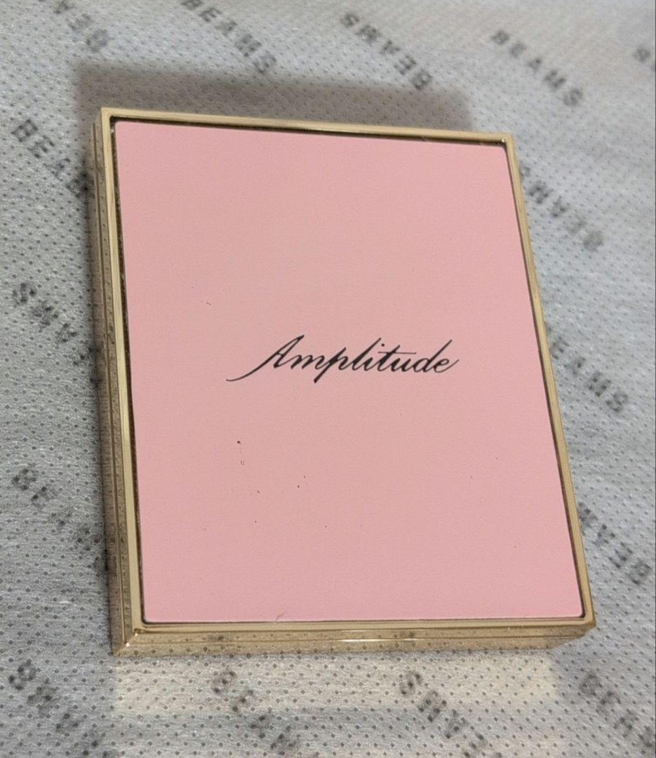 アンプリチュード コンスピキュアス アイズ