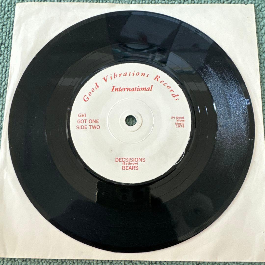 Bears『Insane and Decisions』7inchアナログレコード