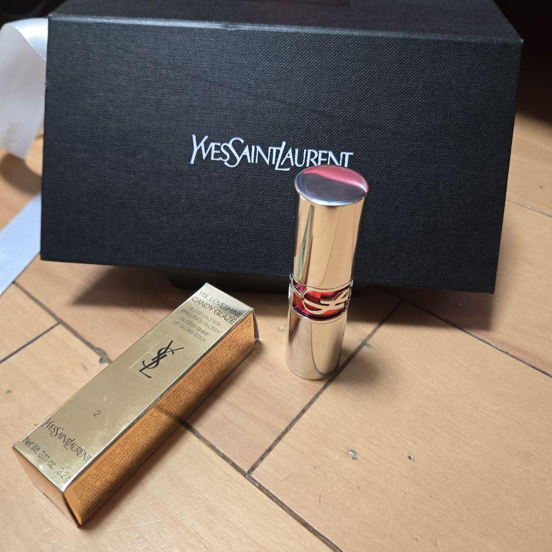 Yves Saint Laurent ヌードピンク 口紅 ギフトボックス付き