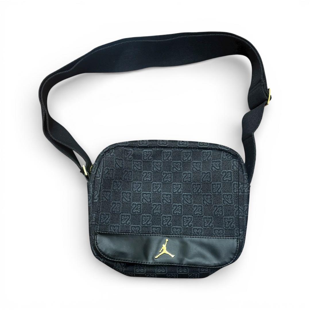 Jordan Monogram Messenger モノグラム ショルダーバッグ