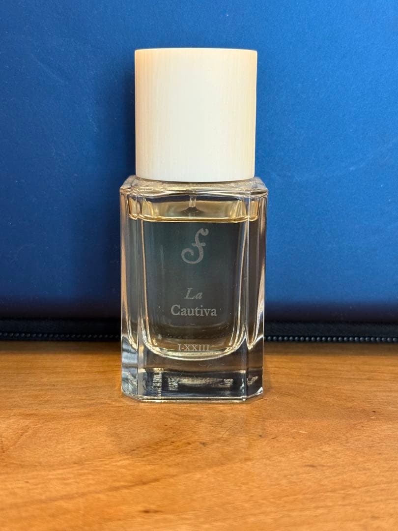 Fueguia 1833La CautivaパルファンⅢ／30mL