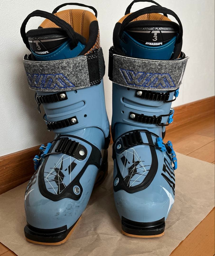 アトミック　Atomic Waymaker Carbon 130